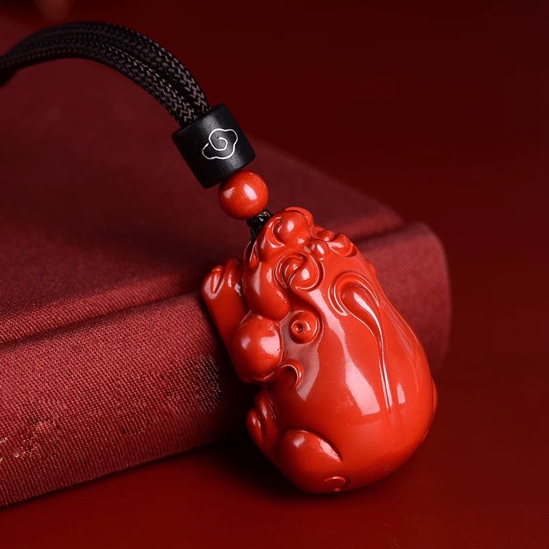Women'S Fashion Jewellery - Mode Rode Cinnabar Jade Grote Pixiu